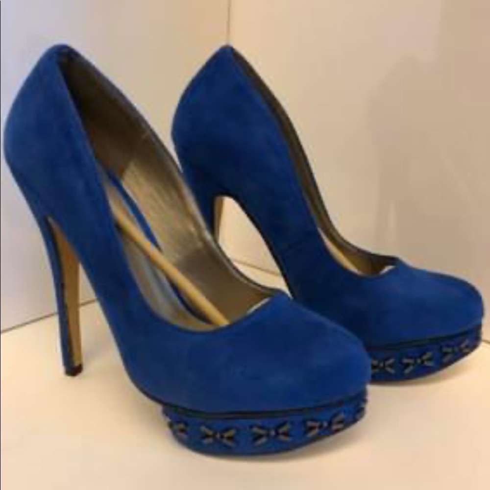 🔷🩸Brand New Michael Antonio Heels Blue Size 7